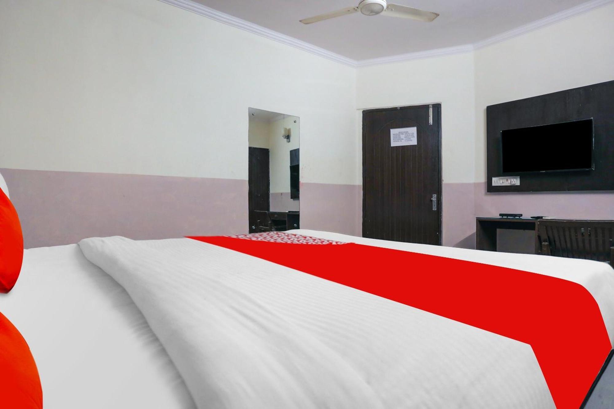 Hotel O Royal Galaxy نيودلهي المظهر الخارجي الصورة